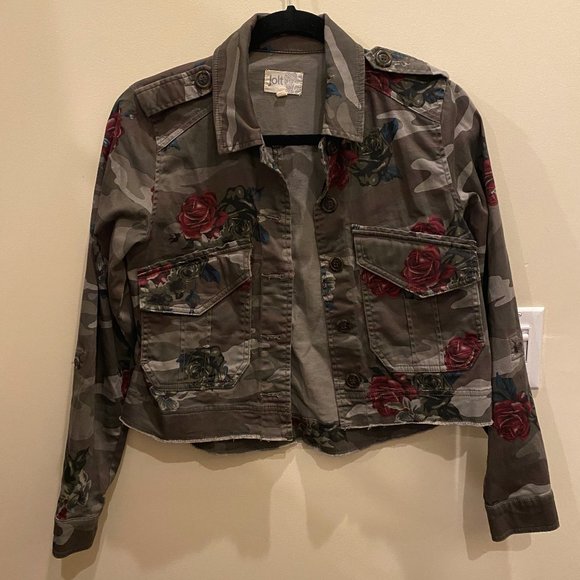 Jolt Floral Camo Raw Edge Twill Jacket - Picture 4 of 13